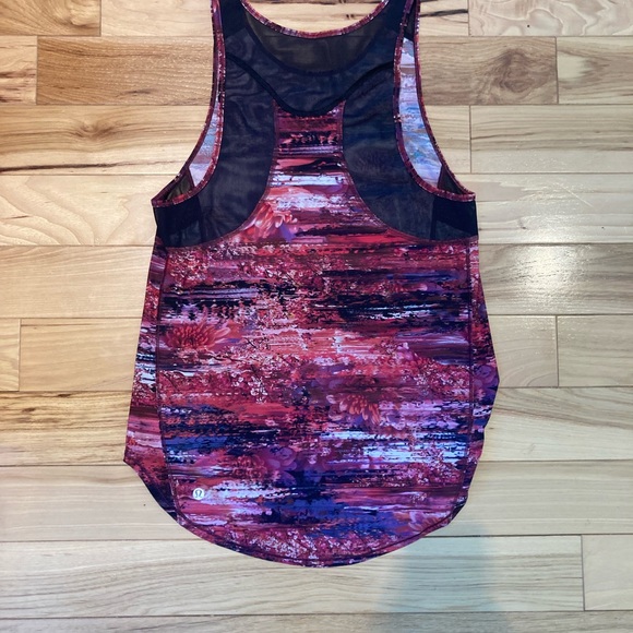 Lululemon Tank Top - Picture 2 of 3